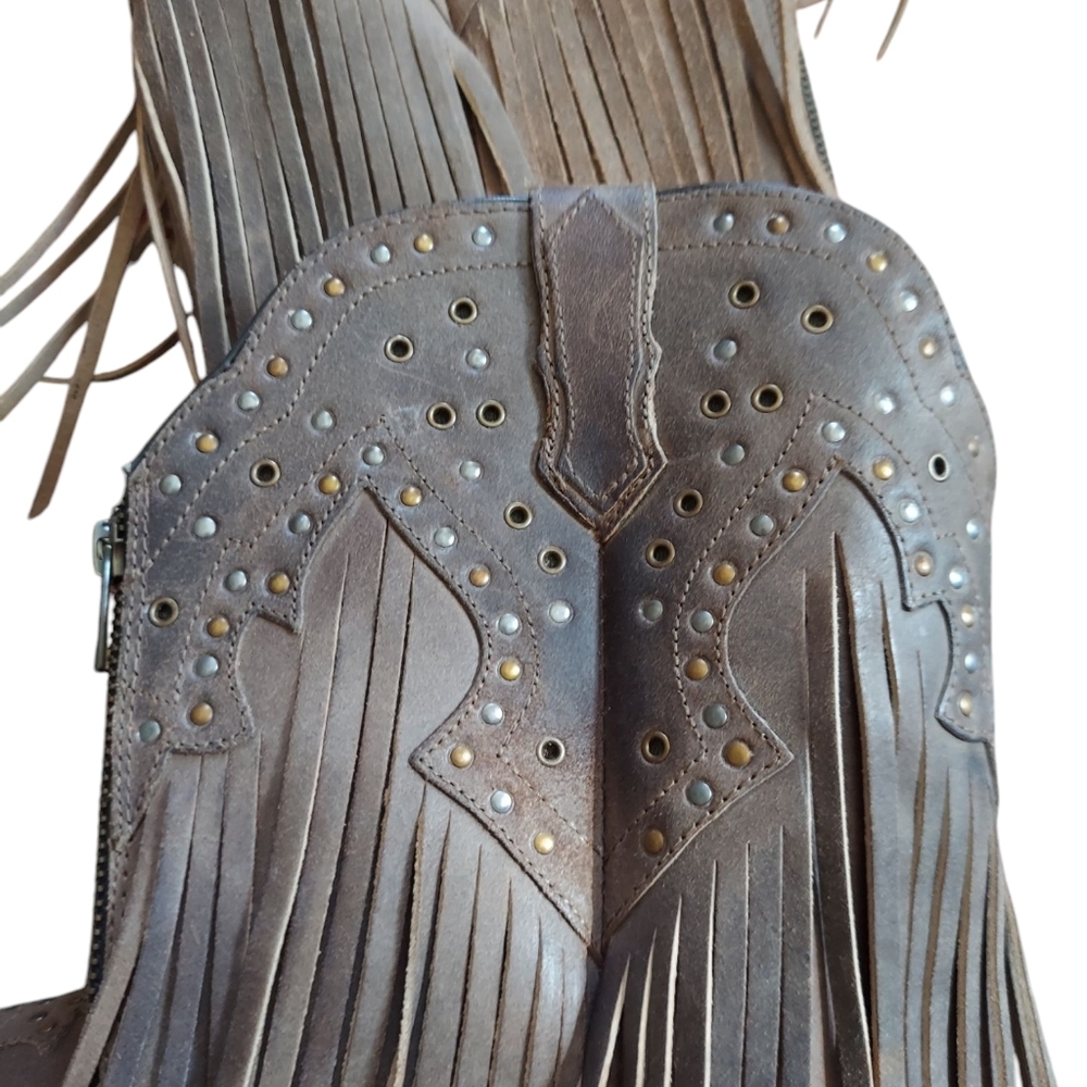 Laredo Fringed Leather Snip Toe Boot - Picture 3 of 11